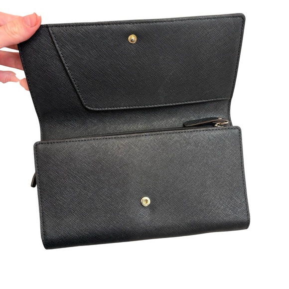 Kate Spade Black saffiano leather Clutch organizer wallet